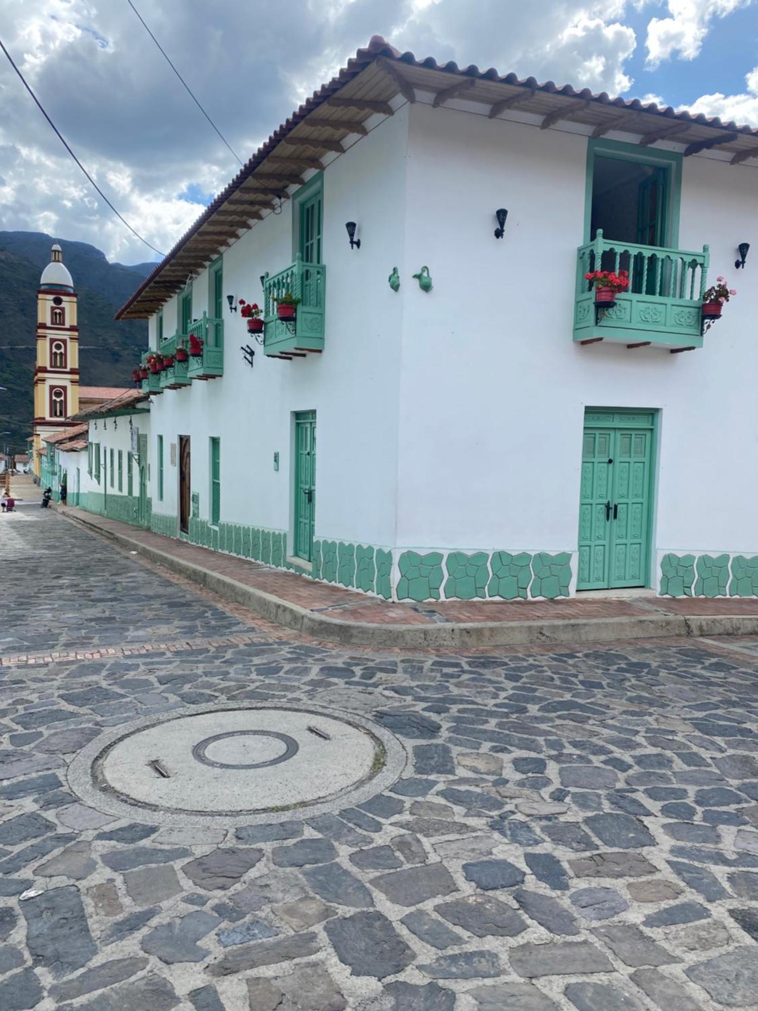 Gll Hotel El Cocuy Exterior photo